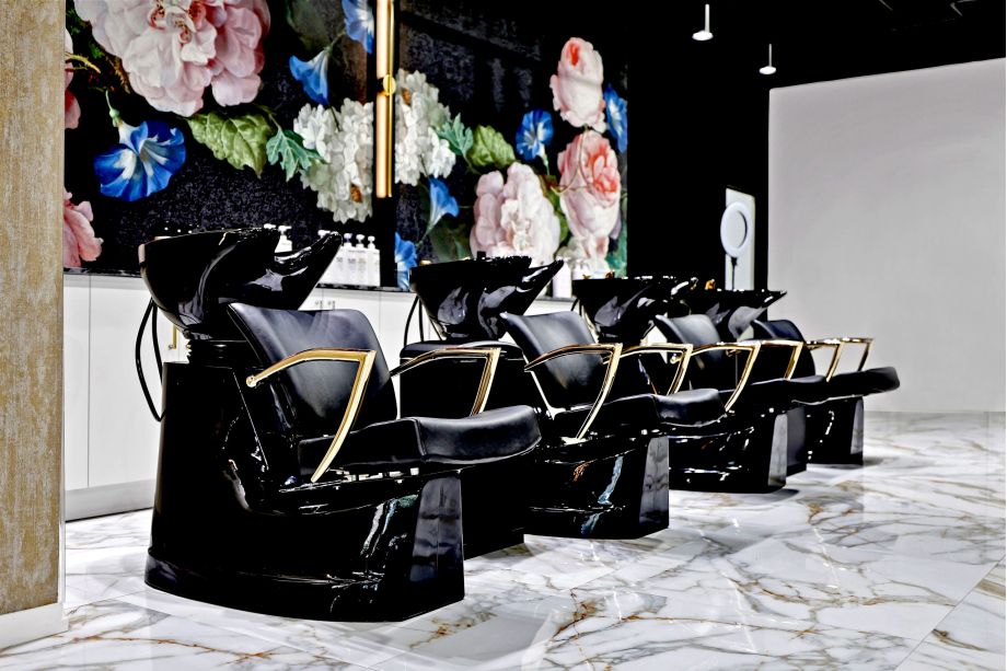 Professional Face Waxing: Before and After Tips 2 Bright interior of Hairmess Salon, where we offer lash lamination in Boca Raton
