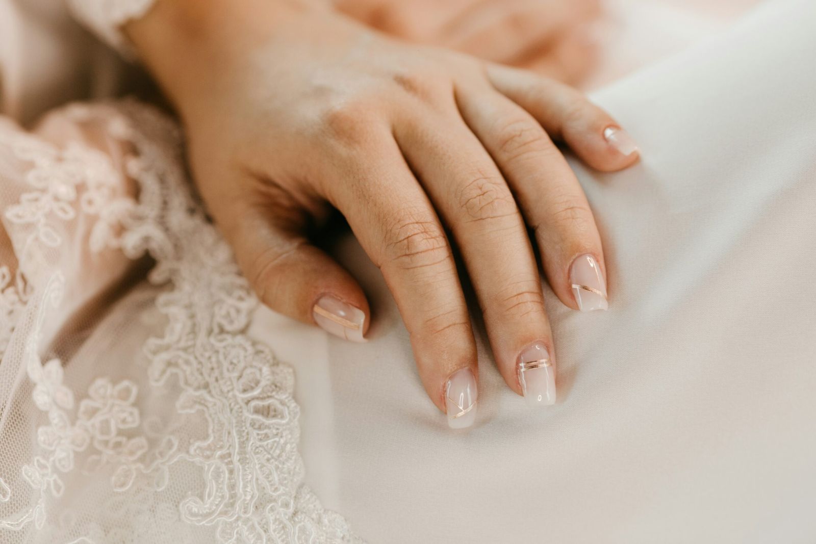 photo 1646335940123 b9008ebb358c scaled 5276f6f9 European / Russian Manicure