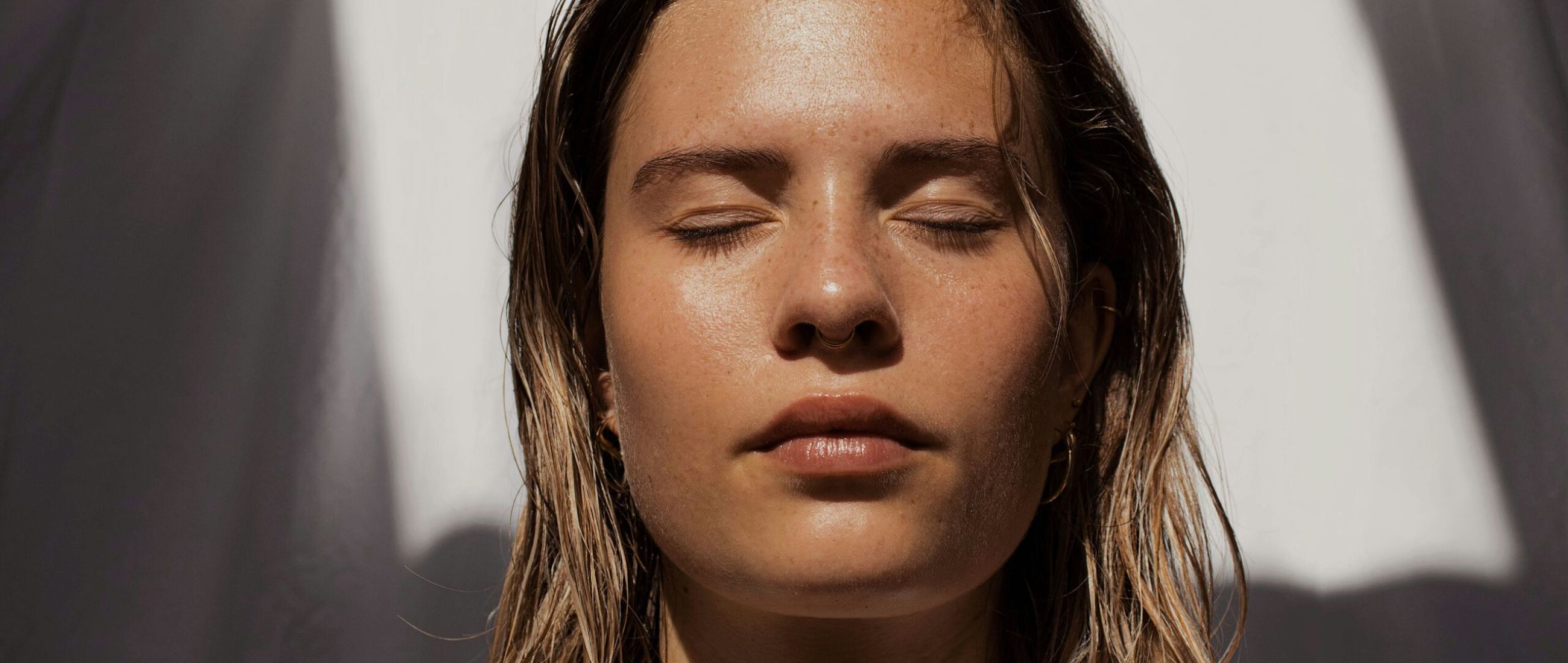 photo 1581182800629 7d90925ad072 scaled 9988efa2 Skincare